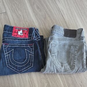 2 Men's True Religion Jeans. Size 32. Dark Wash And Gray Rocco!